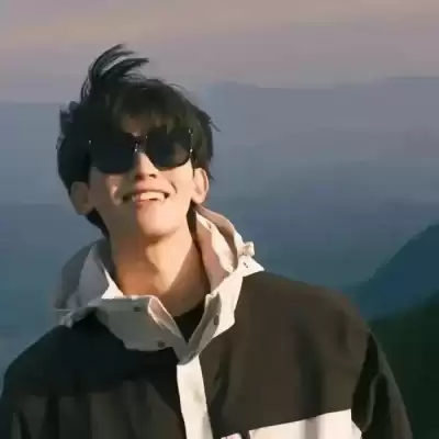 闻皎月